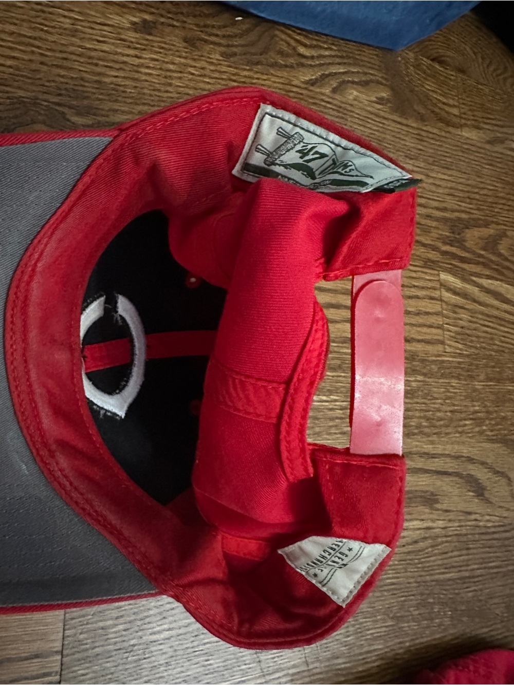 Cincinnati Reds baseball cap - Picture 3 of 3